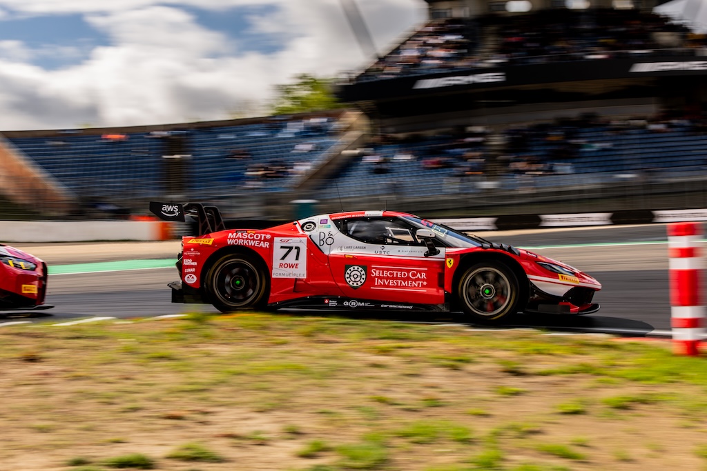 Podieplads på Nürburgring.
(Foto: Stine Schjøtler / Selected Car Group)